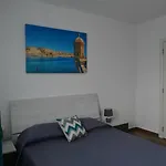 Lägenhet Harbour Haven - Seaside With Balcony & Harbour Views *
