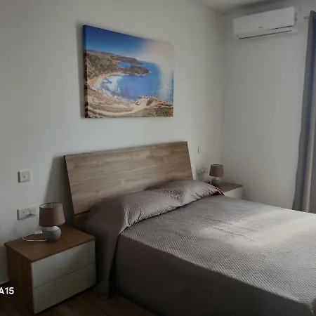 Daire Harbour Haven - Seaside With Balcony & Harbour Views Marsaxlokk