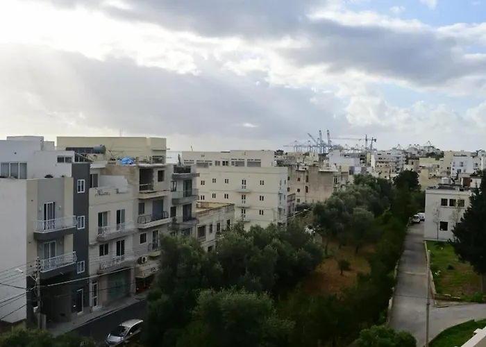 Harbour Haven - Seaside With Balcony & Harbour Views * Marsaxlokk