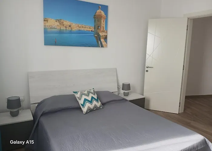 Daire Harbour Haven - Seaside With Balcony & Harbour Views *