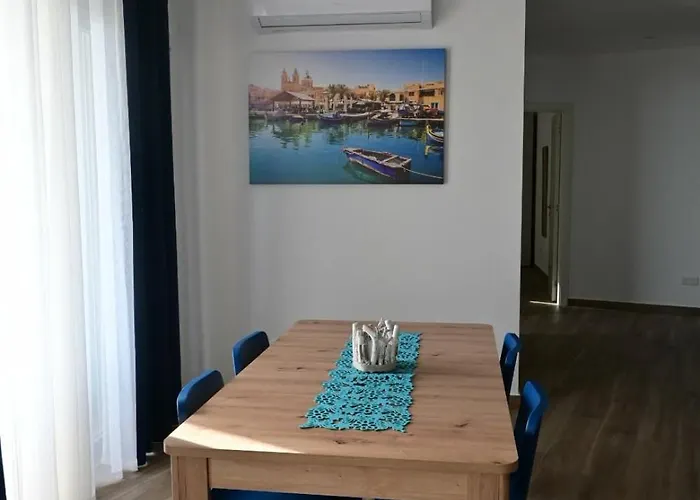 Daire Harbour Haven - Seaside With Balcony & Harbour Views *